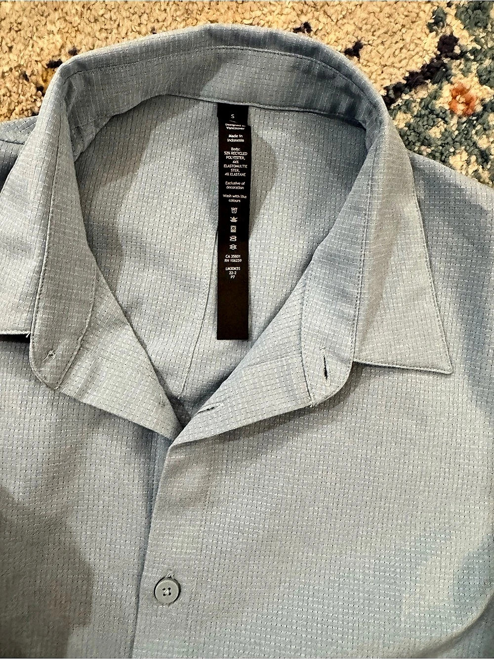lululemon Men'Small Short Sleeve Shirt Size Small